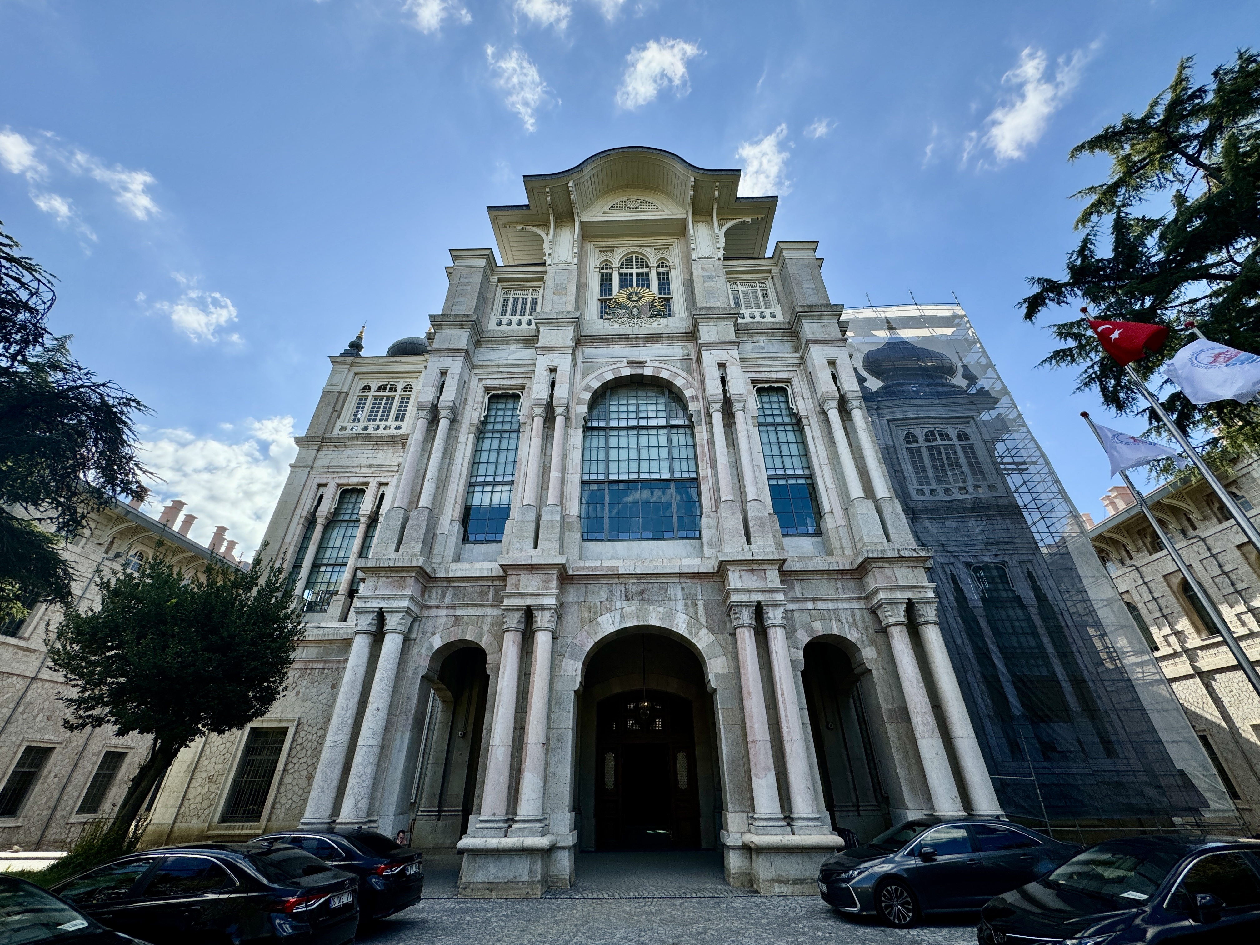 Mekteb-i Tıbbiye-i Şahane (Ecole Imperiale de Medicine).jpeg